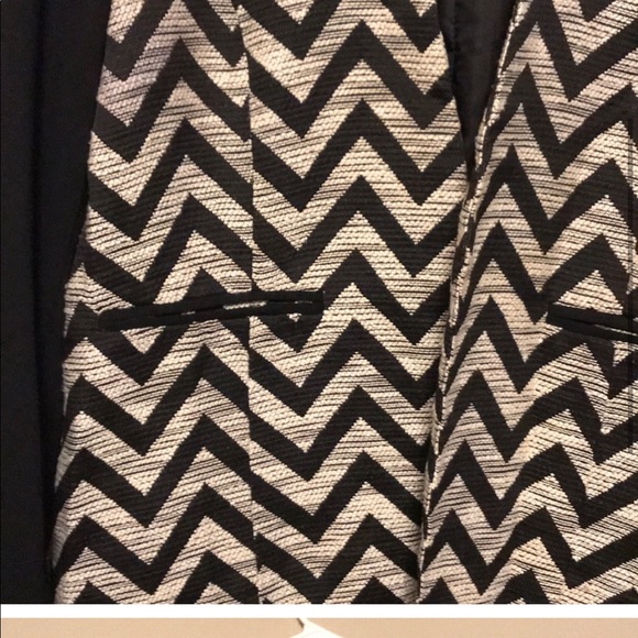 Patterned Blazer - Picture 2 of 5